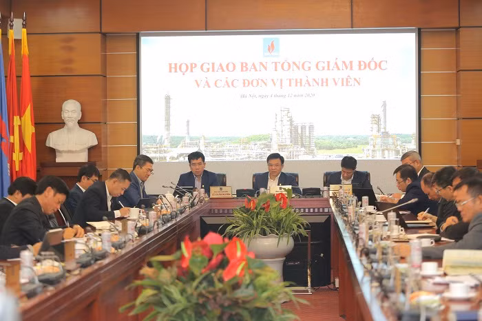 Toàn cảnh buổi giao ban của Petrovietnam.
