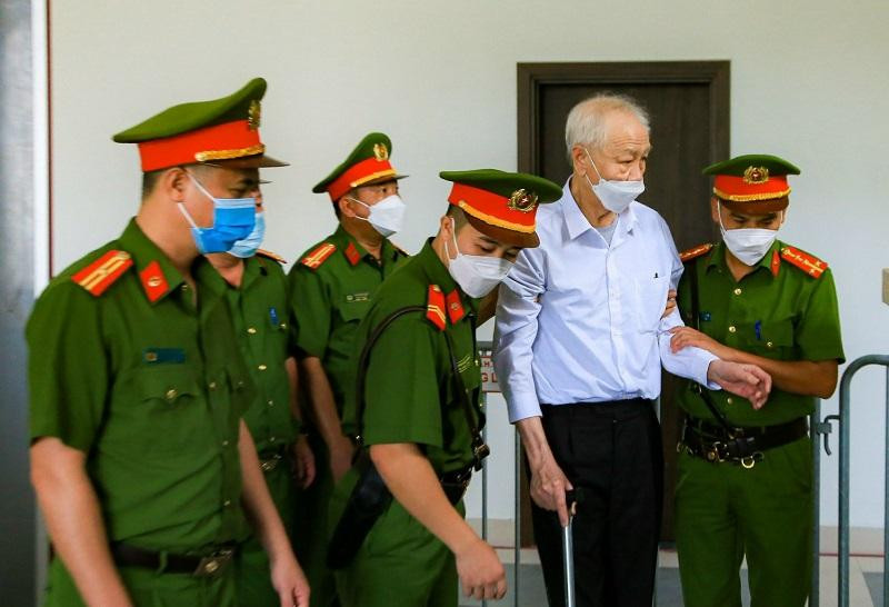 Bị cáo Nguyễn Văn Minh - cựu Chủ tịch HĐTV Tổng công ty SX-XNK Bình Dương.