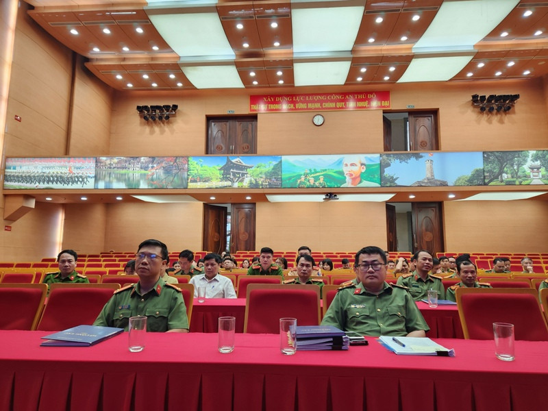 Các đại biểu tham dự lễ phát động tại điểm cầu CATP Hà Nội Các đại biểu tham dự lễ phát động tại điểm cầu CATP Hà Nội