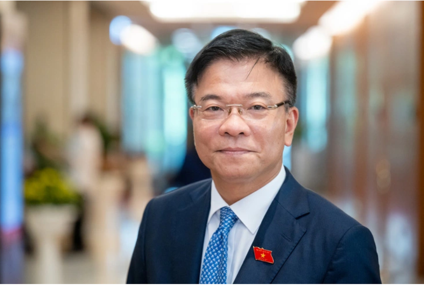 Phó Thủ tướng Chính phủ Lê Thành Long Phó Thủ tướng Chính phủ Lê Thành Long