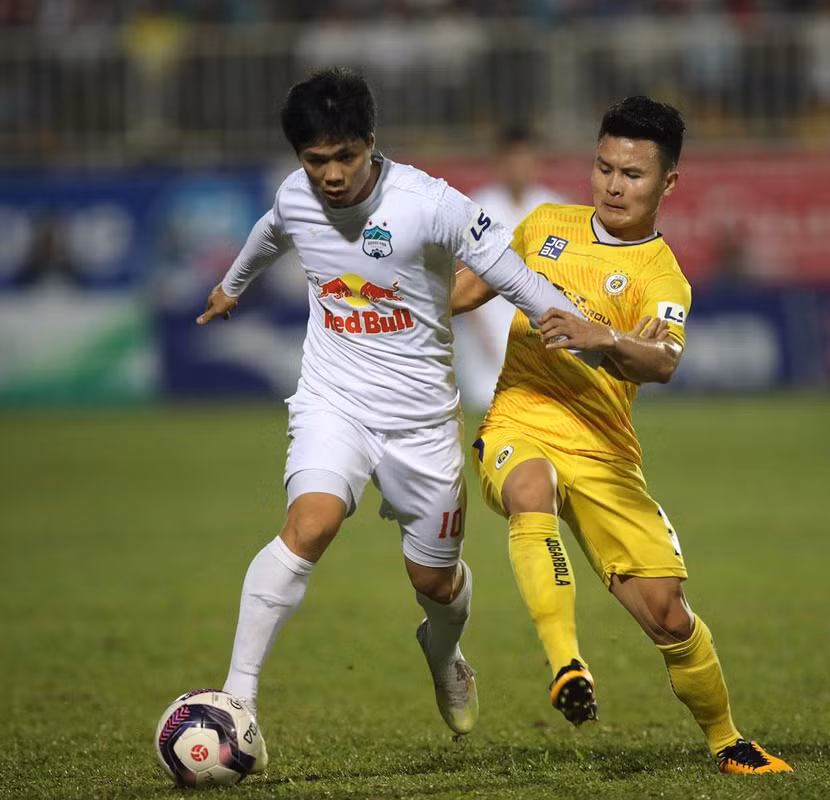 Ba lượt trận cuối giai đoạn 1 giúp V-League 2021 phân nhánh đua vô địch và trụ hạng
