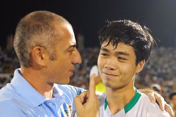 HLV Graechen góp phần quan trọng làm nên tên tuổi cho những Công Phượng, Xuân Trường, Tuấn Anh...