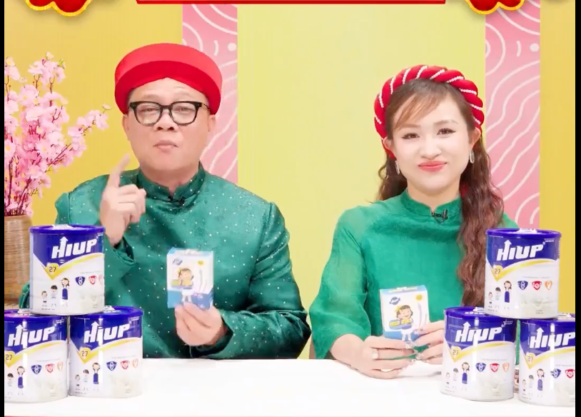 Biên tập viên Quang Minh, diễn viên Vân Hugo vướng vào ồn ào quảng cáo sữa Hiup bị cơ quan điều tra xác định sữa giả