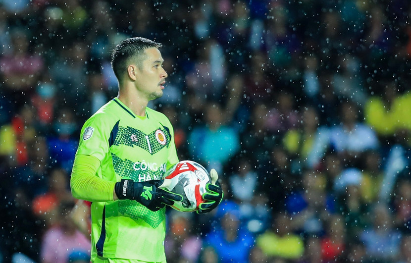 Thủ môn Nguyễn Filip đang có phong độ tốt trước ngày hội quân đội tuyển Thủ môn Nguyễn Filip đang có phong độ tốt trước ngày hội quân đội tuyển