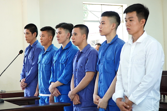 Các cầu thủ Bà Rịa - Vũng Tàu tại phiên xét xử Các cầu thủ Bà Rịa - Vũng Tàu tại phiên xét xử