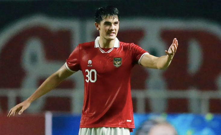 Trung vệ gốc Thái Lan - Elkan Baggott đang &quot;quay lưng&quot; với tuyển Indonesia do mâu thuẫn