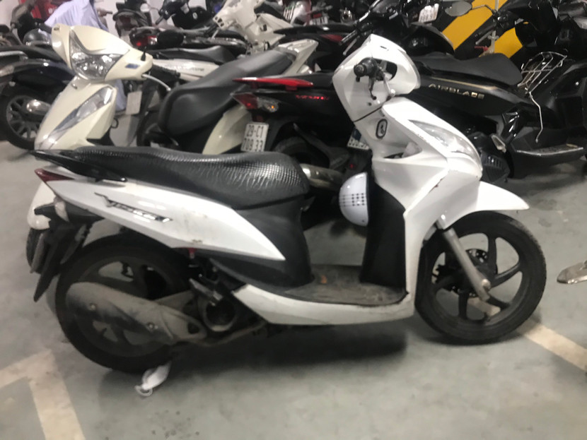 Chiếc xe máy đang được Công an quận Hoàn Kiếm tạm giữ