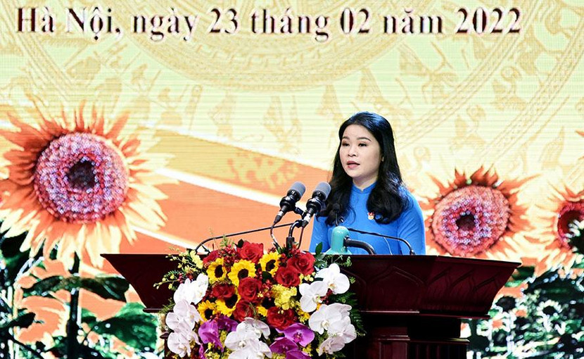 Bí thư Thành đoàn Hà Nội Chu Hồng Minh, đại diện thế hệ trẻ Thủ đô phát biểu tại buổi lễ Bí thư Thành đoàn Hà Nội Chu Hồng Minh, đại diện thế hệ trẻ Thủ đô phát biểu tại buổi lễ