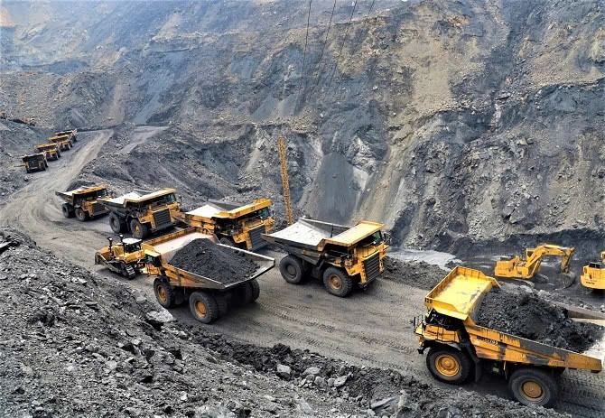 Khai trường Than Hà Tu Khai trường Than Hà Tu