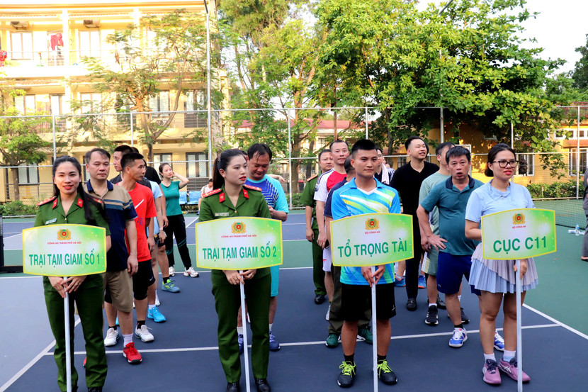 Các đội thi đấu Các đội thi đấu