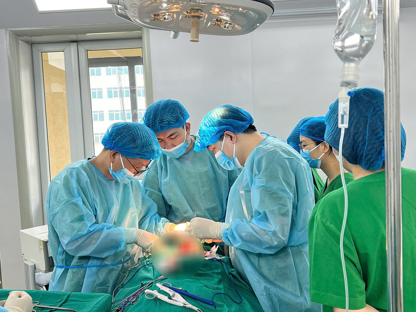 Ca phẫu thuật cho bệnh nhân T.T.B Ca phẫu thuật cho bệnh nhân T.T.B