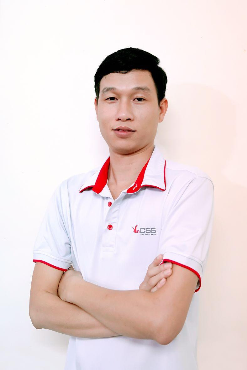 Chuyên gia Trần Văn Khang- người phát hiện ra 6 lỗ hổng bảo mật của Adobe, Microsofl Chuyên gia Trần Văn Khang- người phát hiện ra 6 lỗ hổng bảo mật của Adobe, Microsofl