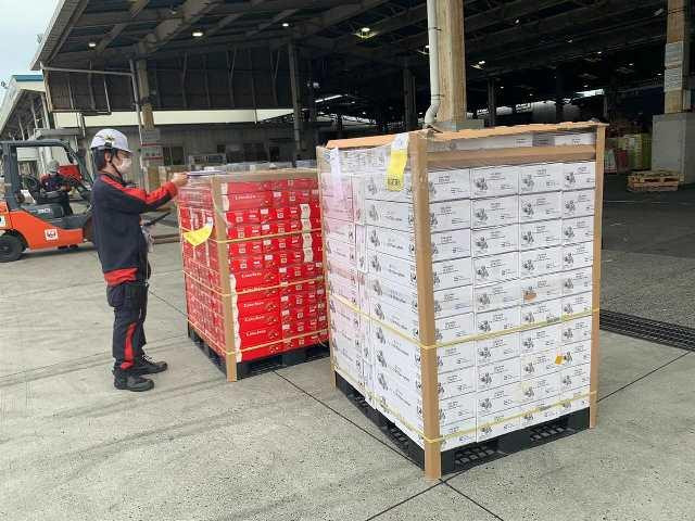 Lô vải thiều gần 1 tấn vải thiều vừa được xuất khẩu sang Nhật Bản Lô vải thiều gần 1 tấn vải thiều vừa được xuất khẩu sang Nhật Bản