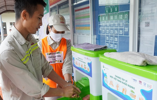 Hàng nghìn công nhân tham gia các sự kiện rửa tay với xà phòng