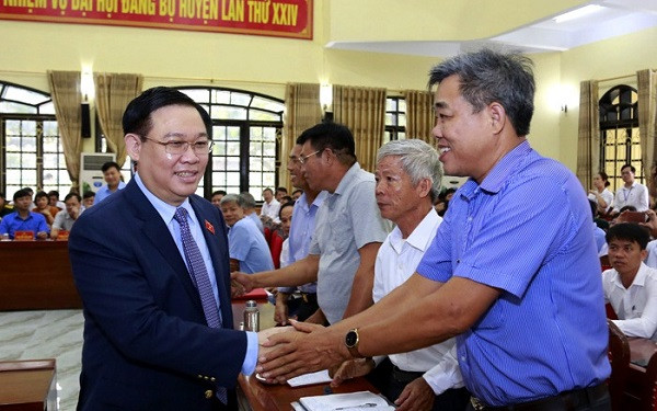 Bí thư Thành ủy Vương Đình Huệ tiếp xúc cử tri trước kỳ họp thứ 10-Quốc hội khóa XIV tại huyện Ứng Hòa Bí thư Thành ủy Vương Đình Huệ tiếp xúc cử tri trước kỳ họp thứ 10-Quốc hội khóa XIV tại huyện Ứng Hòa