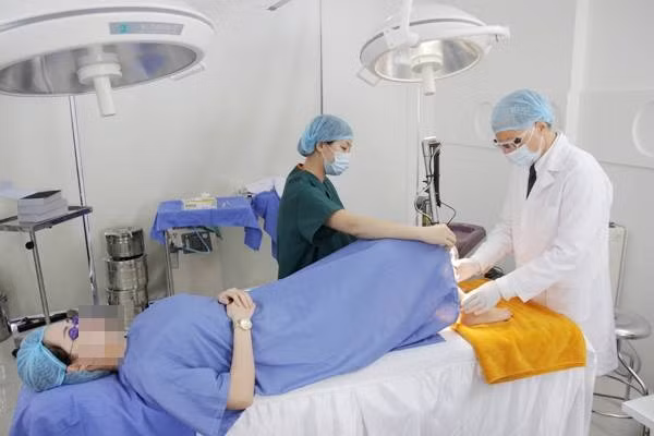 Nhu cầu thẩm mỹ làm đẹp vùng kín ngày càng tăng (Ảnh minh họa)