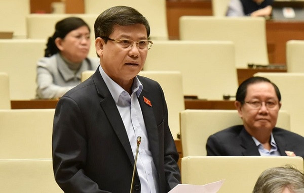 Viện trưởng VKSND Tối cao Lê Minh Trí báo cáo trước Quốc hội Viện trưởng VKSND Tối cao Lê Minh Trí báo cáo trước Quốc hội