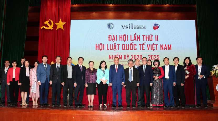 Phó Thủ tướng Thường trực Chính phủ Trương Hòa Bình cùng các đại biểu dự Đại hội Phó Thủ tướng Thường trực Chính phủ Trương Hòa Bình cùng các đại biểu dự Đại hội