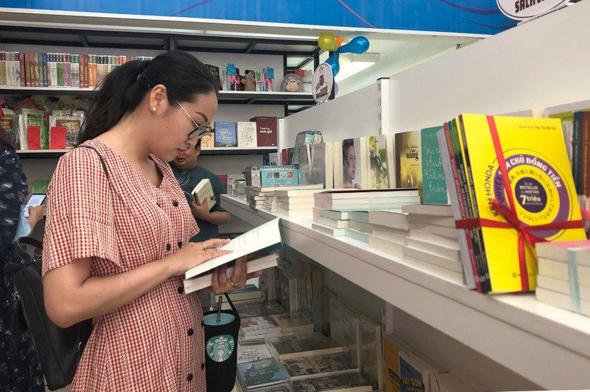 Nếu ai cũng đếm nhuận bút để đặt tay lên bàn phím thì văn chương cũng rất khó có những áng hay (Ảnh minh họa)