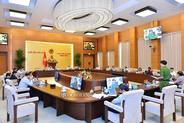 Toàn cảnh phiên họp