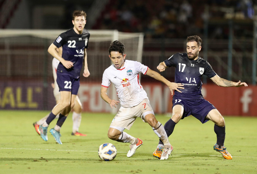 HAGL (giữa) giành 5 điểm, bao gồm 1 chiến thắng tại AFC Champions League 2022 HAGL (giữa) giành 5 điểm, bao gồm 1 chiến thắng tại AFC Champions League 2022