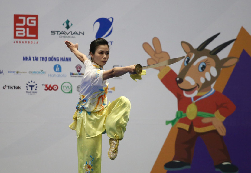 Hoàng Thị Phương Giang thi đao thuật không tốt, giành HCĐ chung cuộc Hoàng Thị Phương Giang thi đao thuật không tốt, giành HCĐ chung cuộc