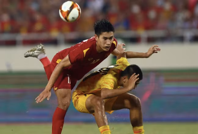 Bóng đá nam, nữ Thái Lan đều thất bại trước Việt Nam (áo đỏ) tại SEA Games 31 (Ảnh: Bangkokpost) Bóng đá nam, nữ Thái Lan đều thất bại trước Việt Nam (áo đỏ) tại SEA Games 31 (Ảnh: Bangkokpost)