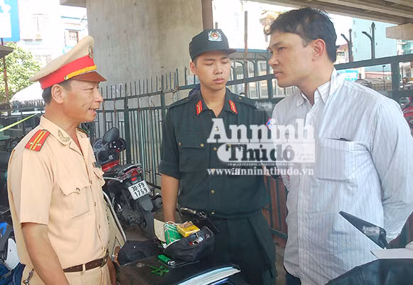 Mang cả "kho vũ khí" tháp tùng anh rể đi ăn cưới, gặp 141 ảnh 3