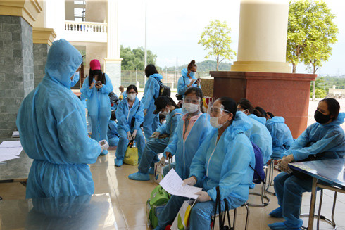 Tất cả hệ thống chính trị vào cuộc, người dân có tính kỷ luật cao, chấp hành tốt mọi quy định tạo ra sức mạnh tổng hợp giúp Việt Nam thành công trong việc kiểm soát dịch Covid-19