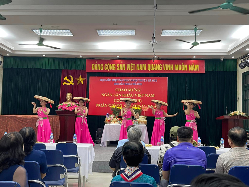 Một tiết mục biểu diễn tại lễ ngày Sân khấu Việt Nam năm 2024