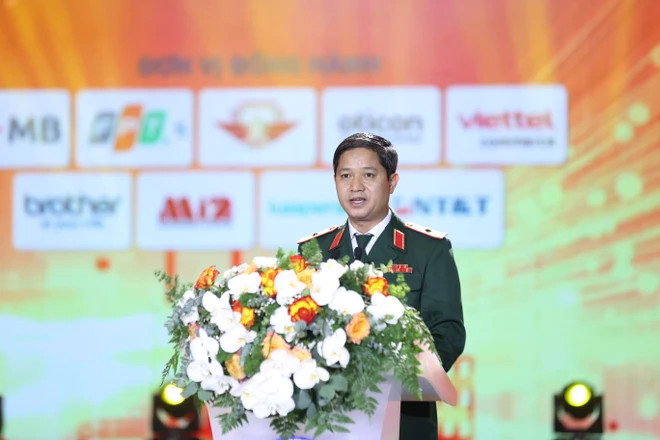 Thiếu tướng Nguyễn Hữu Hùng, Phó Trưởng Ban Cơ yếu Chính phủ, Trưởng Ban tổ chức chương trình phát biểu.