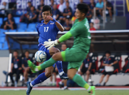 Văn Toàn trong bàn thua khó tại trận gặp Thái Lan tại SEA Games 2019