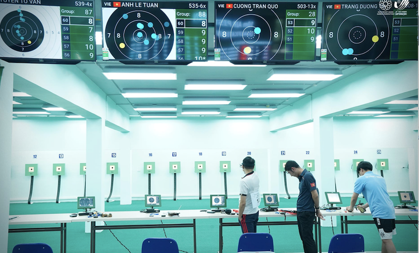 Các xạ thủ Việt Nam được tập luyện, thi đấu làm quen trường bắn mới trước khi tranh tài SEA Games 31 Các xạ thủ Việt Nam được tập luyện, thi đấu làm quen trường bắn mới trước khi tranh tài SEA Games 31