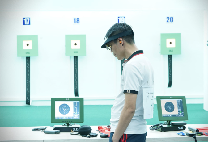 Xạ thủ 48 tuổi Trần Quốc Cường hướng tới mục tiêu HCV ở kỳ SEA Games cuối cùng sự nghiệp Xạ thủ 48 tuổi Trần Quốc Cường hướng tới mục tiêu HCV ở kỳ SEA Games cuối cùng sự nghiệp