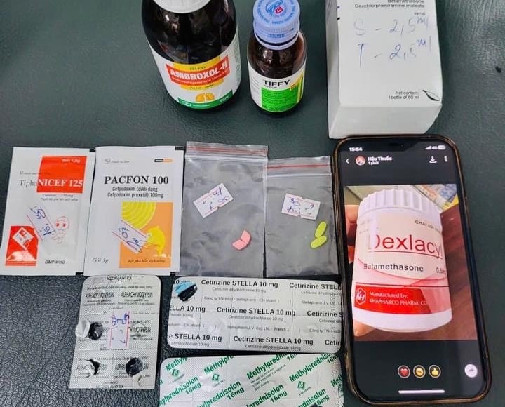 Các loại thuốc mà bệnh nhi đã uống, do gia đình người bệnh cung cấp cho bệnh viện