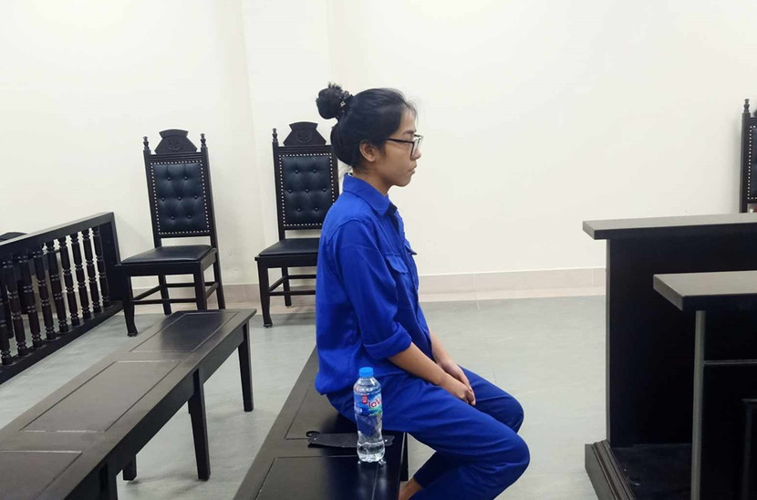 Huỳnh Thị Kim Xuyến bị đưa ra xét xử tại phiên tòa.