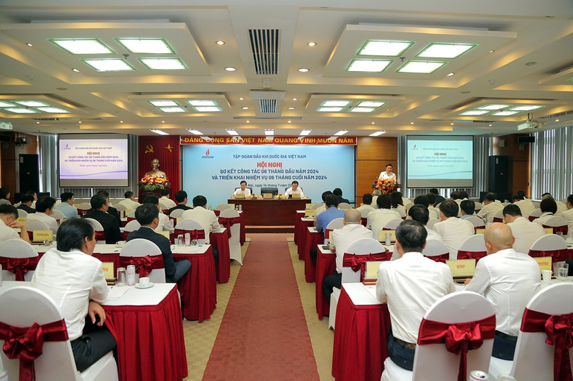 Toàn cảnh Hội nghị sơ kết. Toàn cảnh Hội nghị sơ kết.