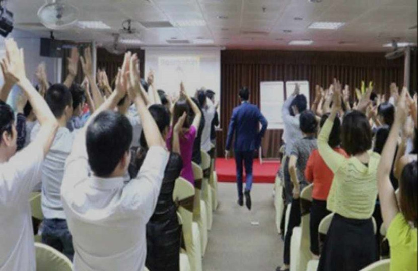 Hám lãi suất cao, hàng nghìn người đã "sập bẫy lừa" đa cấp.