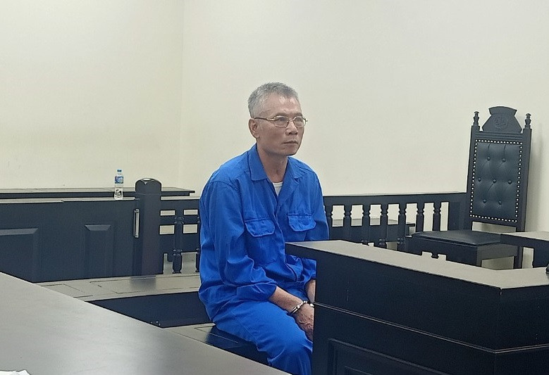 Nguyễn Văn Liêm bị đưa ra xét xử tại phiên tòa.