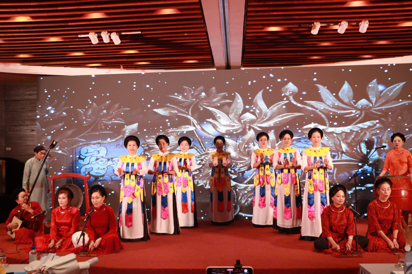 1 tiết mục biểu diễn tại liên hoan.