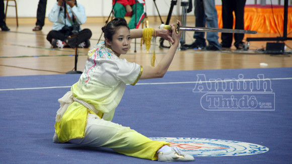 Đoàn Việt Nam thở phào sau tấm HCV wushu ảnh 3