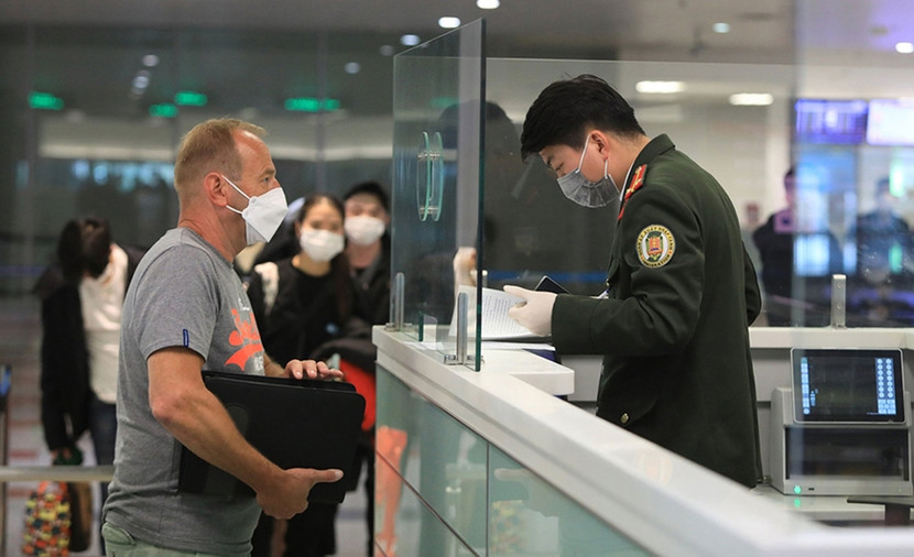 Việt Nam sẽ miễn thị thực nhập cảnh cho công dân đến từ 12 quốc gia