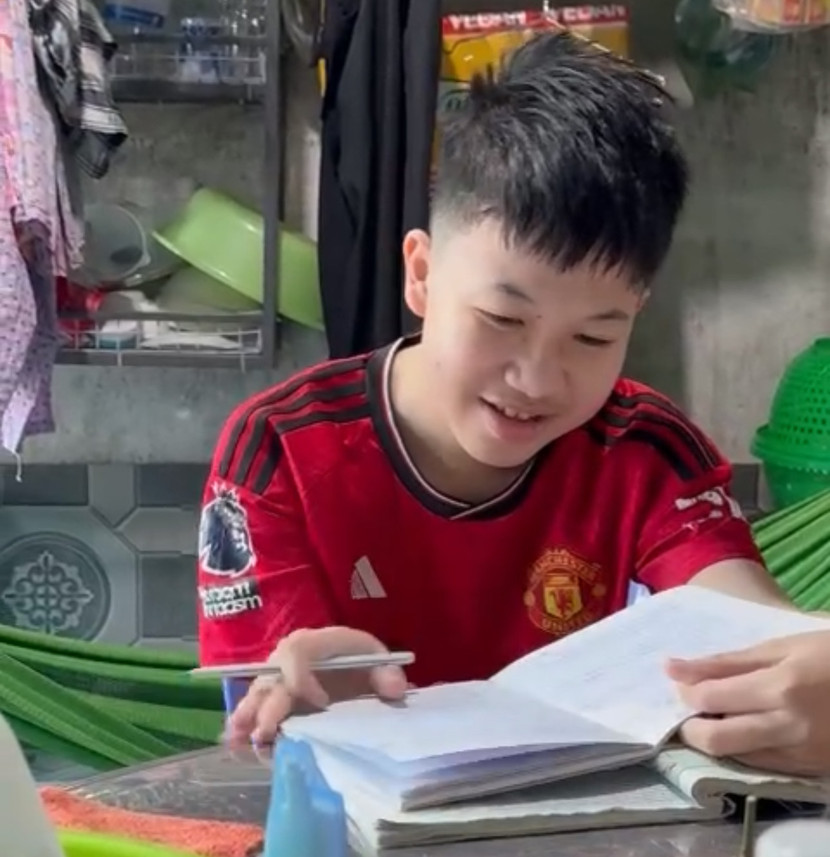 Sau ca ghép tim thành công, bé Trường Thịnh đã được quay trở lại với ước mơ đến trường Sau ca ghép tim thành công, bé Trường Thịnh đã được quay trở lại với ước mơ đến trường