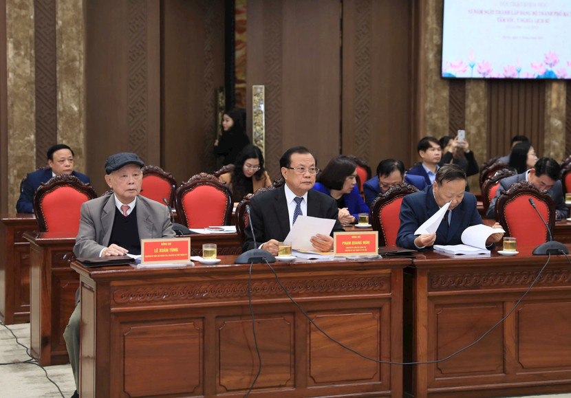 Các đồng chí nguyên lãnh đạo TP Hà Nội dự hội thảo