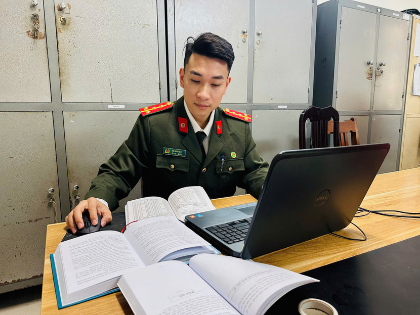 Đại úy Vũ Minh Đức còn là thủ lĩnh đoàn, hạt nhân của các phong trào thanh niên