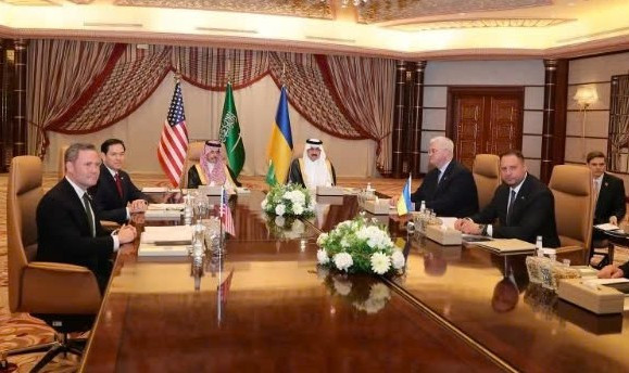 Cuộc đàm phán giữa hai phái đoàn Mỹ và Ukraine đã đạt được những kết quả tích cực