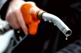 Thuế bảo vệ môi trường đối với xăng dầu giảm từ ngày 1-4 Thuế bảo vệ môi trường đối với xăng dầu giảm từ ngày 1-4