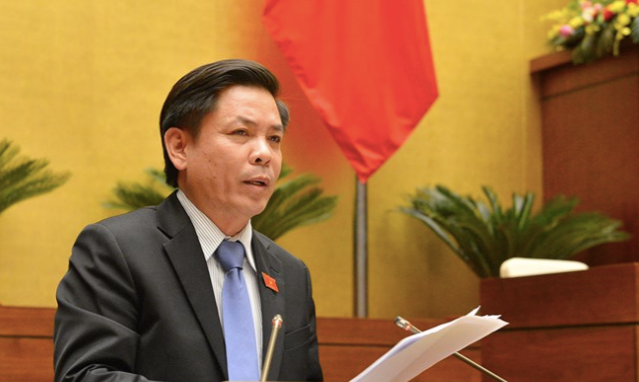 Bộ trưởng Bộ Giao thông vận tải Nguyễn Văn Thể trình bày tờ trình trước Quốc hội, chiều 24-10 Bộ trưởng Bộ Giao thông vận tải Nguyễn Văn Thể trình bày tờ trình trước Quốc hội, chiều 24-10