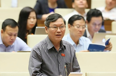 Đại biểu Tô Văn Tám