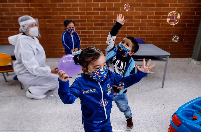 Sự xuất hiện của đại dịch Covid-19 khiến thế giới ghi nhận số trẻ em không được tiêm những mũi vaccine quan trọng đầu đời tăng mạnh